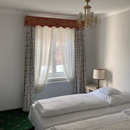Pension Margit Баден Экстерьер фото