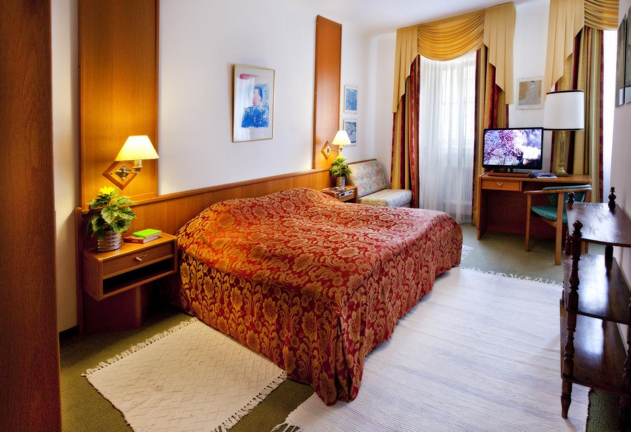 Pension Margit Баден Экстерьер фото
